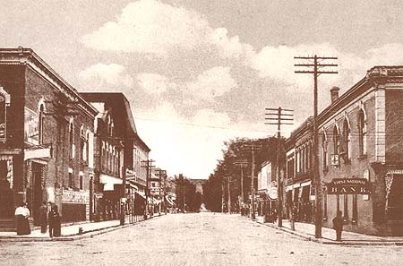 <b>State Street, Looking South</b>, circa early 1900s.<br> Reproduction of a German lithograph.