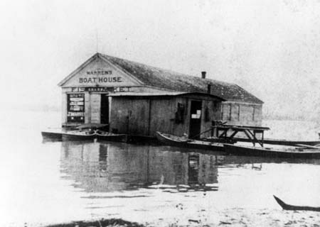 <b>Warren Boat House</b> during 1926(?) flood at Liverpool, Illinois.<br>Dickson Mounds Museum Collection.