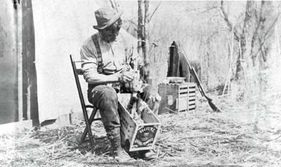 <b>Hopkins Picking a Duck</b>, circa 1903-1920.