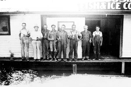 <b>Edlen's Meredosia Fish & Ice Company</b>.  Meredosia, Illinois, circa 1920s. <br>Meredosia River Museum Collection. <br> Donated by Berniece (Mrs. Howard) Edlen estate.