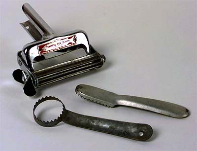 <b>Fish Skinning and Scaling tools</b><br>Illinois State Museum Collection (1991.4).