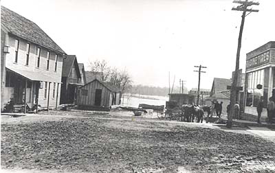 <b>Flood at Browning</b>, circa early 1900s.