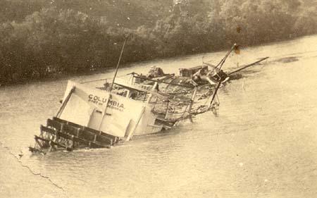 <b>Illinois River Tragedy</b>.  More than 80 people died when the excursion boat, the Columbia, sank in 1918.