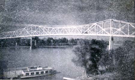 <b>The Scott Lucas Bridge</b> at Havana, Illinois.  Postcard picture.