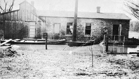 <b>1943 High River at Boyd Button Factory</b><br>Meredosia River Museum Collection.