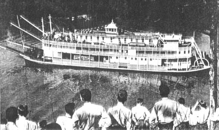 <b>The Golden Eagle Packet Boat</b>.