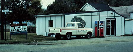 <b>Lucas Fish Market</b>, Havana, Illinois.